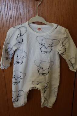 Baby Elephant Print Long Sleeve One-Piece Romper Size 70